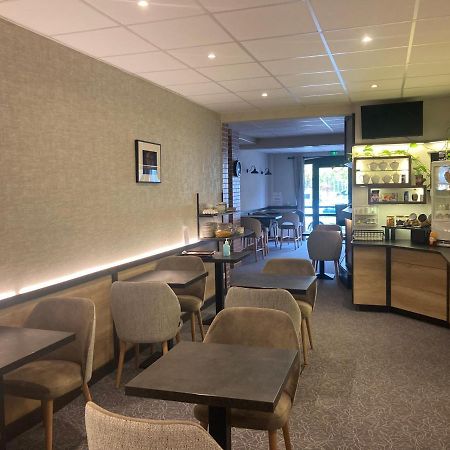 The Originals City, Hotel Du Chateau, Pontivy Esterno foto