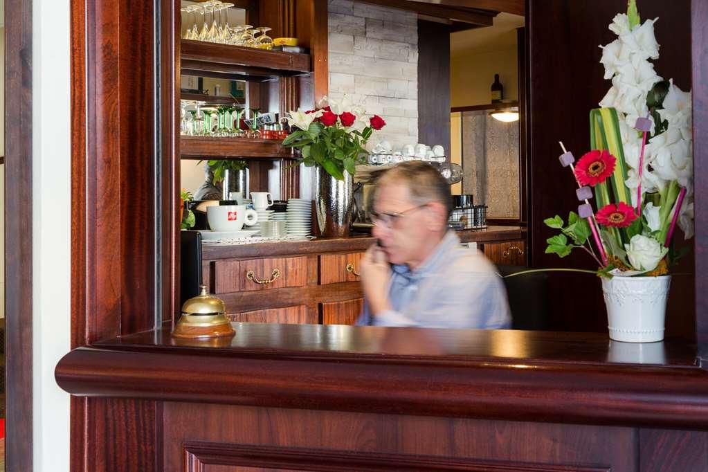 The Originals City, Hotel Du Chateau, Pontivy Esterno foto