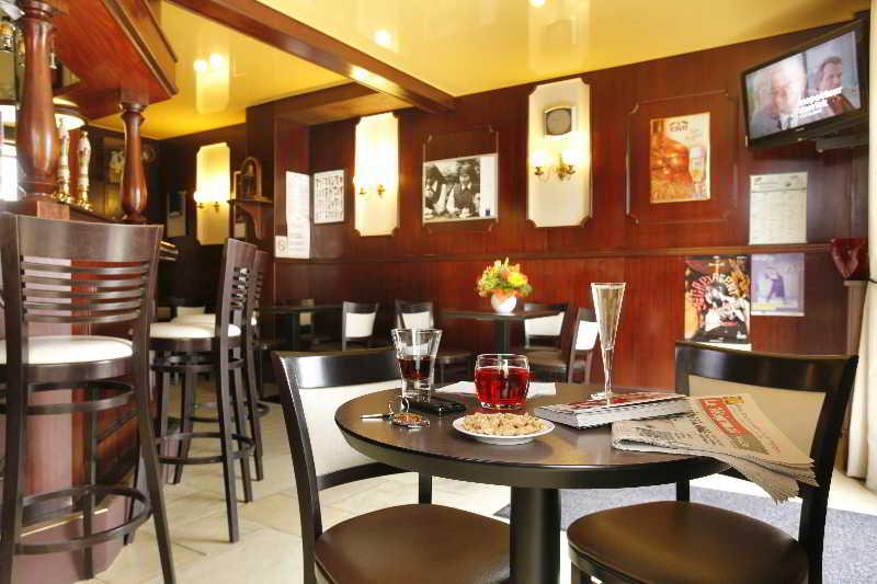 The Originals City, Hotel Du Chateau, Pontivy Esterno foto