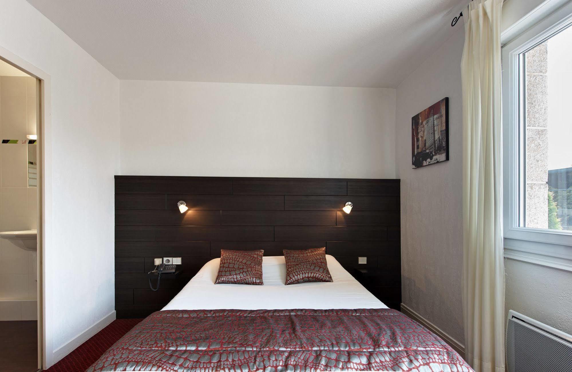 The Originals City, Hotel Du Chateau, Pontivy Esterno foto